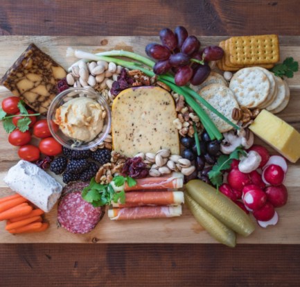 Wisconsin Celebrates Its 180th Cheesemaking Anniversary with Free Cheese